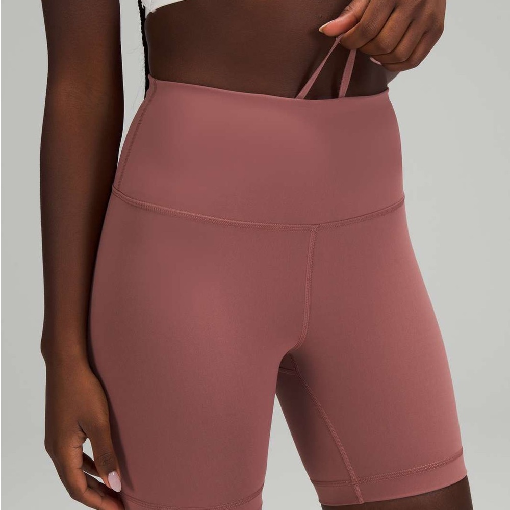 Lululemon Wunder Train High Rise Short 6”